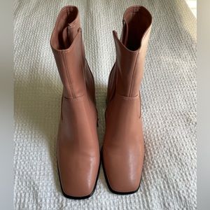 Jeffrey Campbell 7.5 pink, square toe, boots.